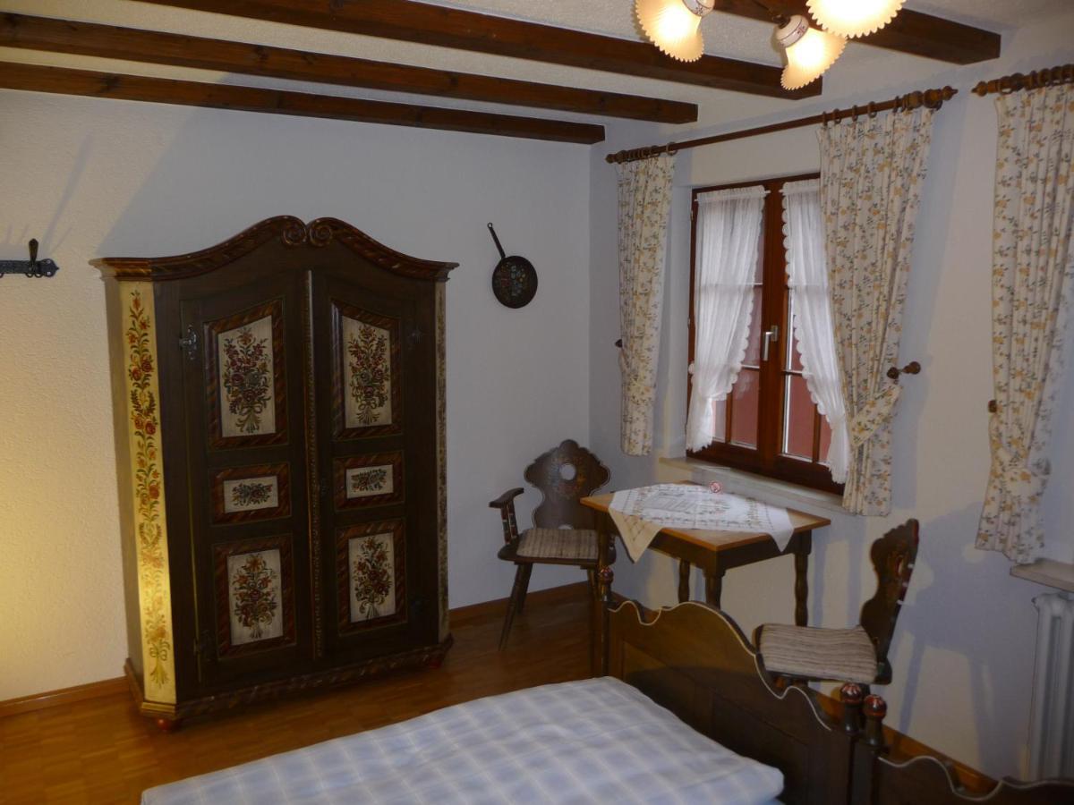 Gasthaus-Pension Zum Kreuz شتولينغن المظهر الخارجي الصورة