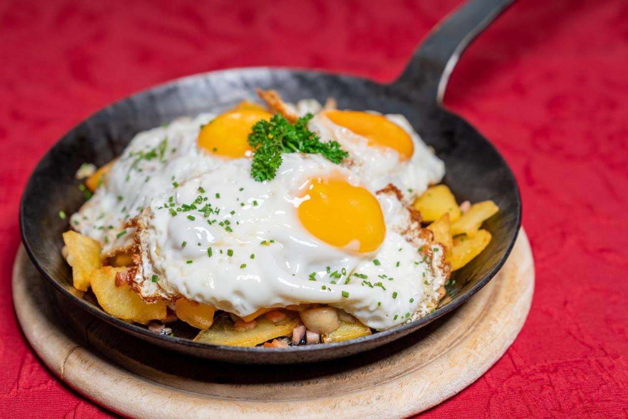 Gasthaus-Pension Zum Kreuz شتولينغن المظهر الخارجي الصورة