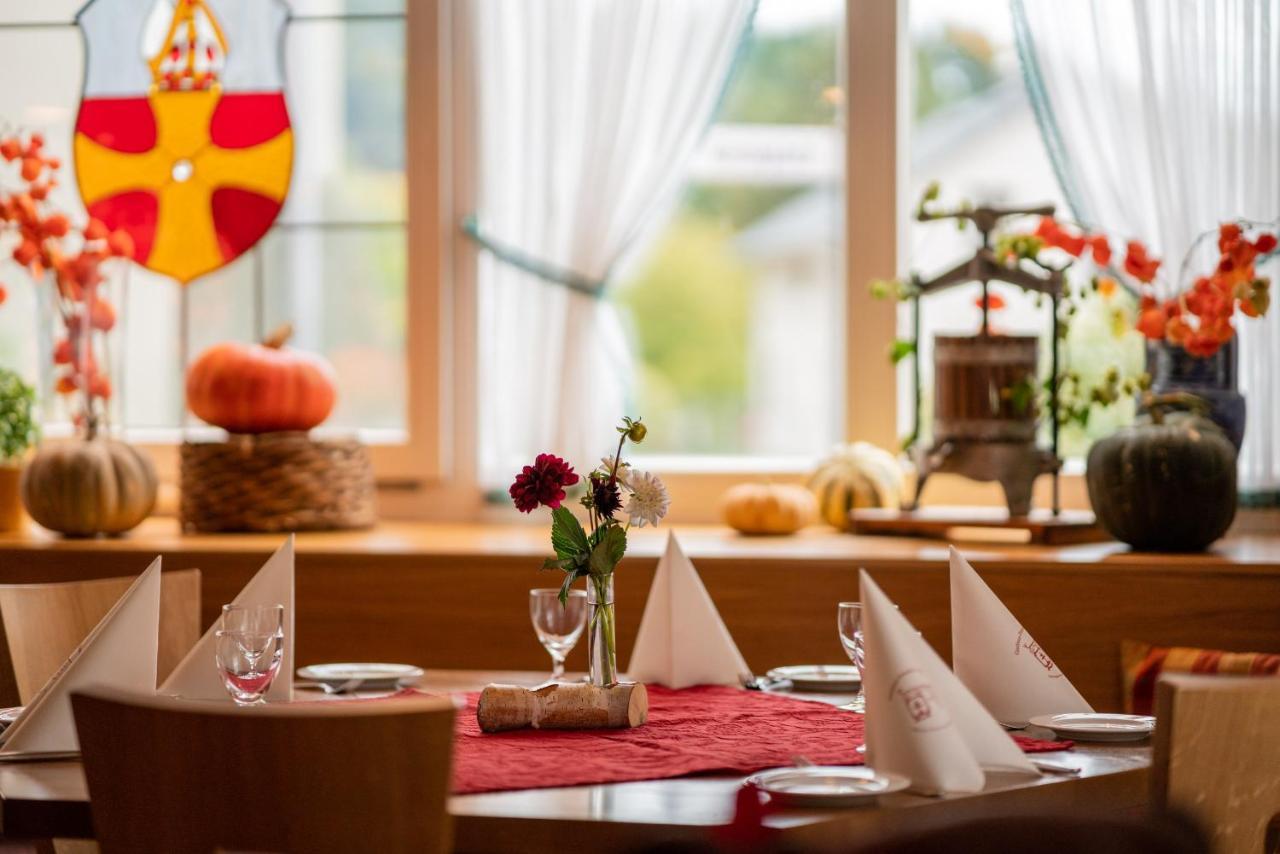 Gasthaus-Pension Zum Kreuz شتولينغن المظهر الخارجي الصورة