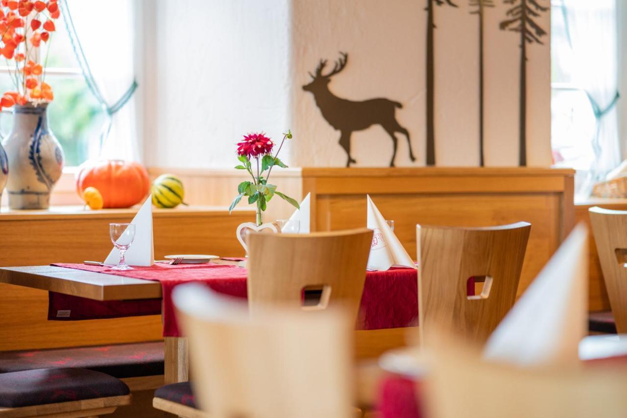 Gasthaus-Pension Zum Kreuz شتولينغن المظهر الخارجي الصورة